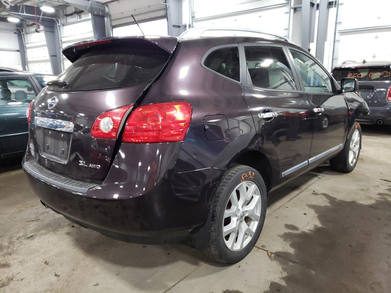 Photo 4 from auction – 2012 NISSAN ROGUE S with VIN JN8AS5MV5CW360291