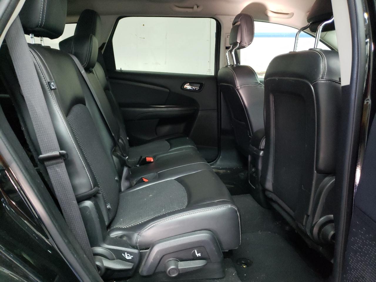 Photo 6 from auction – 2017 DODGE JOURNEY CR with VIN 3C4PDDGG6HT578163