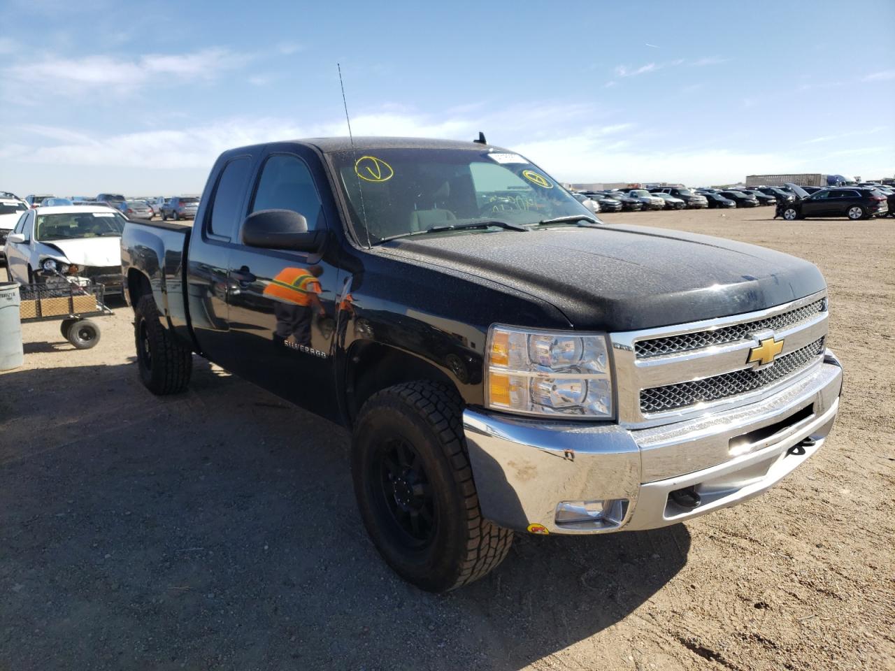 CHEVROLET SILVERADO 2012 with VIN 1GCRKSE79CZ241428 - Photo from auction