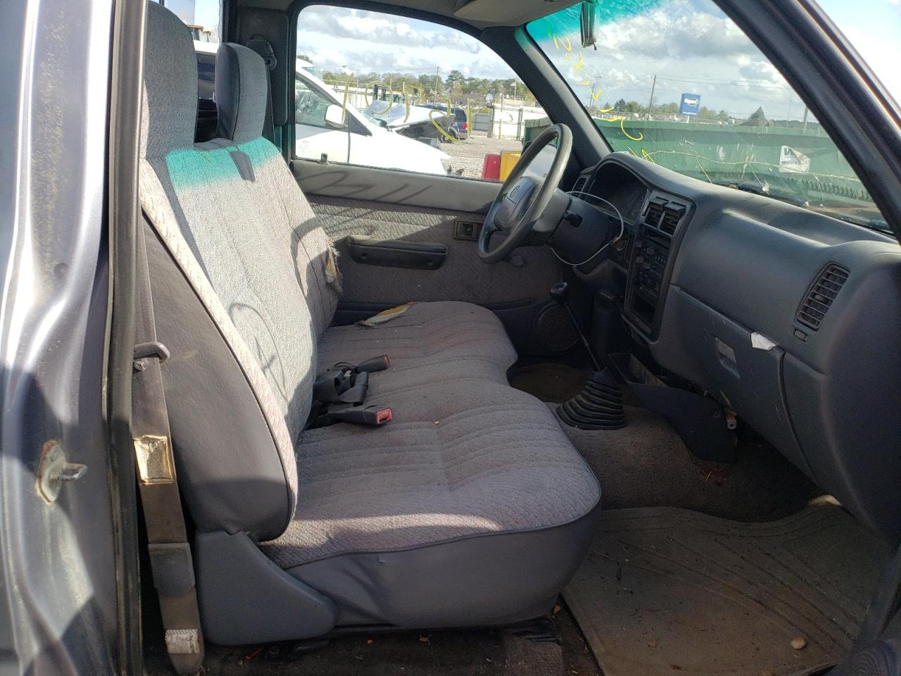 Photo 5 from auction – 1997 TOYOTA OTHER with VIN 4TANL42N8VZ243762
