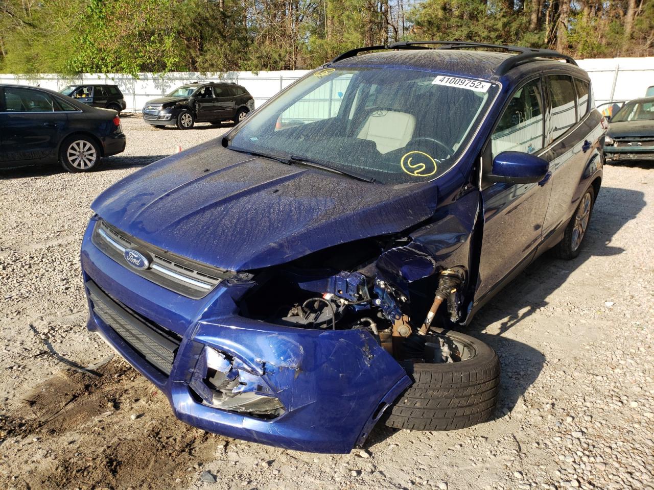 Photo 2 from auction – 2016 FORD ESCAPE SE with VIN 1FMCU0GX8GUC05388