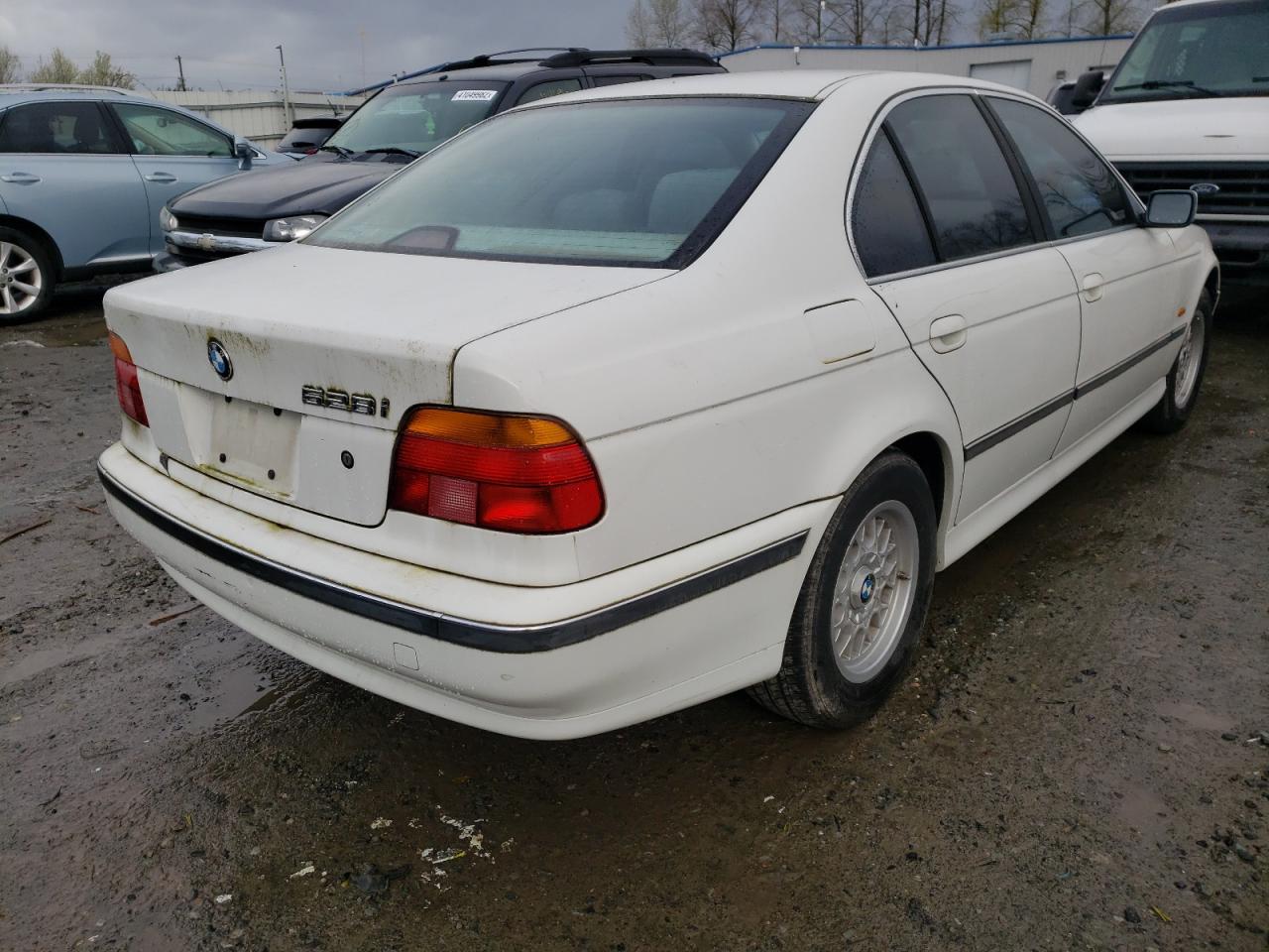 Photo 4 from auction – 1997 BMW 528 I AUTO with VIN WBADD6327VBW23128