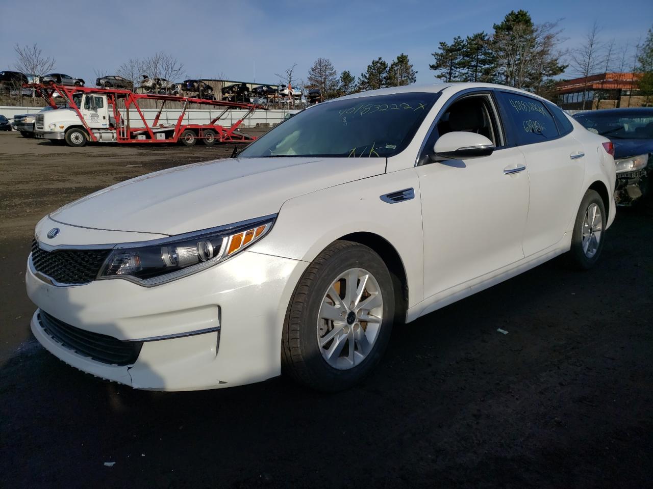 Photo 2 from auction – 2016 KIA OPTIMA LX with VIN 5XXGT4L36GG070002