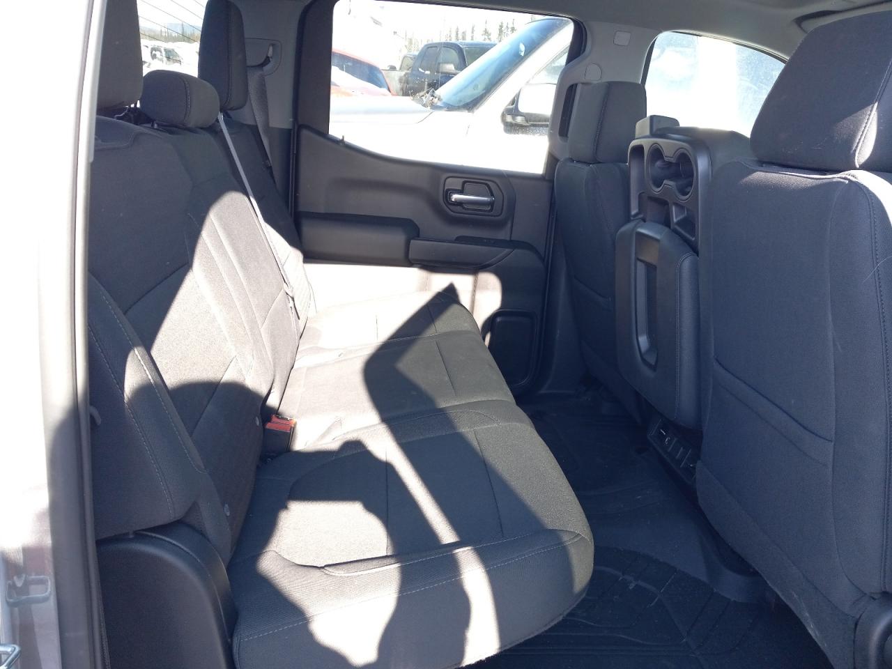 Photo 6 from auction – 2021 CHEVROLET SILVERADO with VIN 3GCUYDED9MG208652