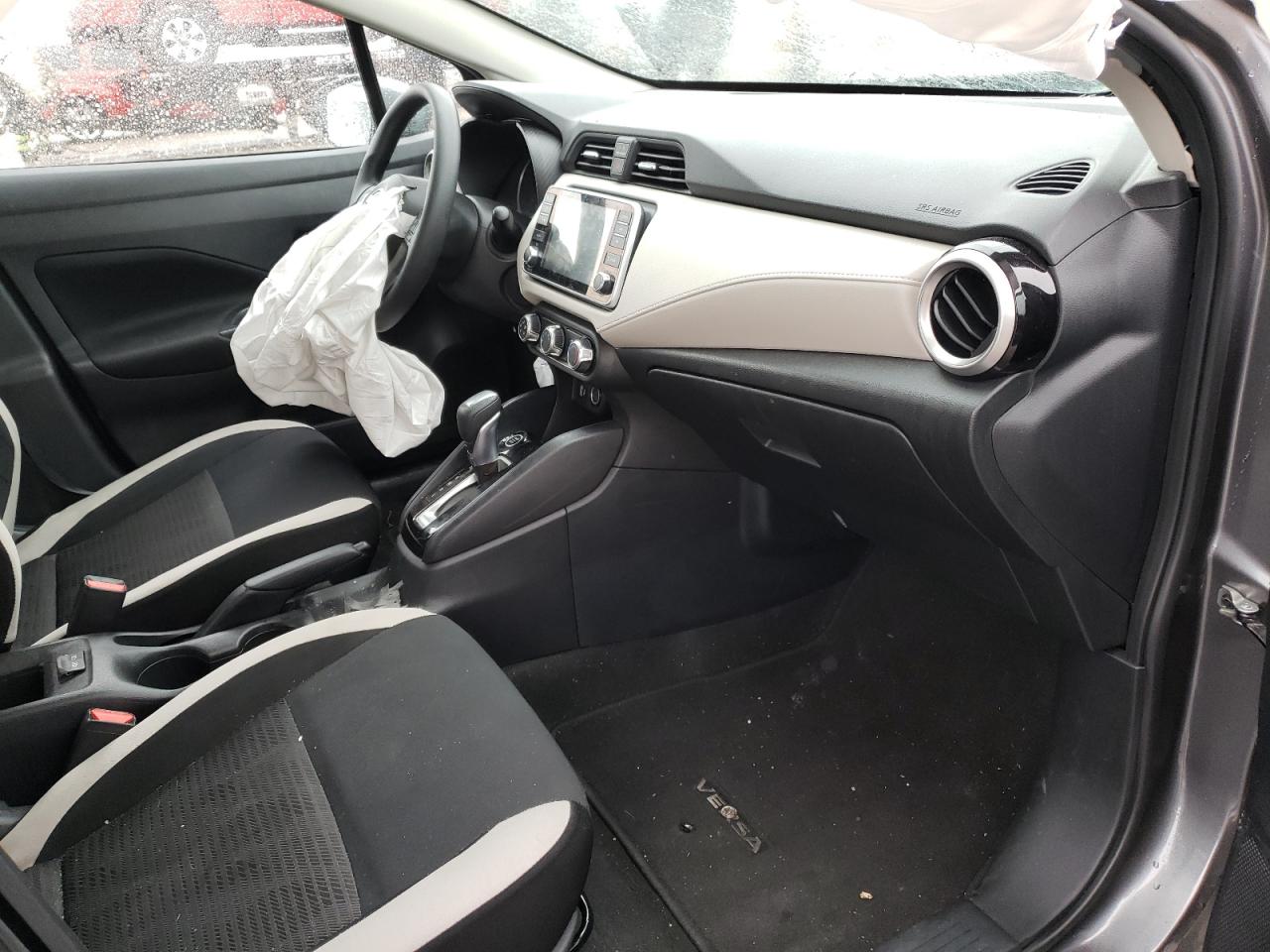 Photo 5 from auction – 2021 NISSAN VERSA SV with VIN 3N1CN8EV5ML856942