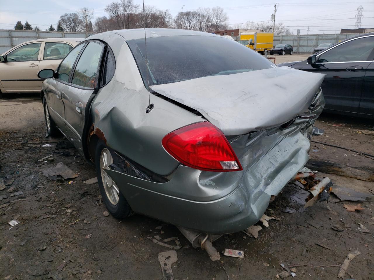 Photo 3 from auction – 2003 FORD TAURUS SES with VIN 1FAFP55263G217003