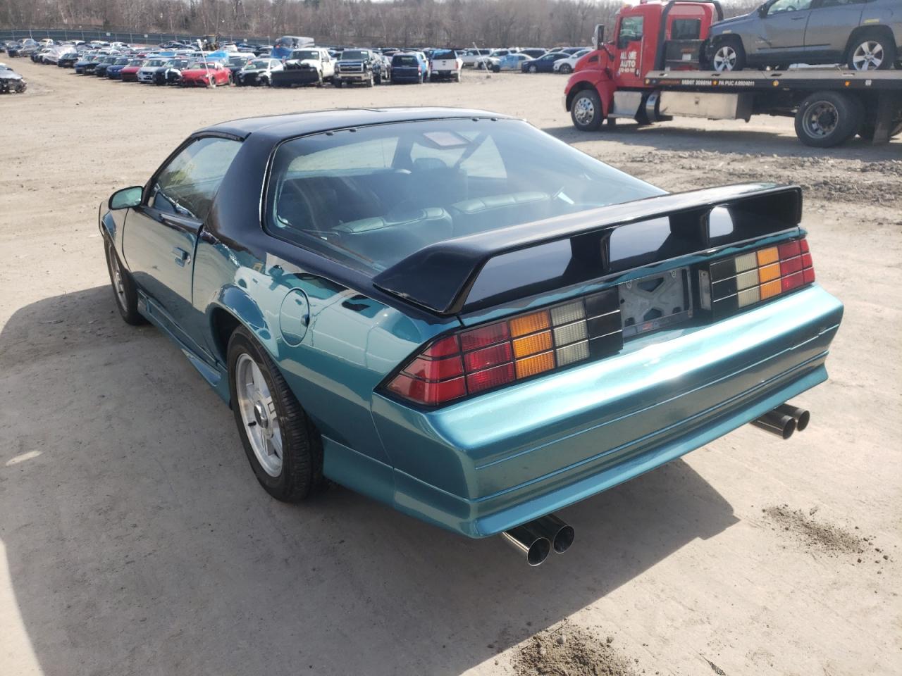 Photo 3 from auction – 1991 CHEVROLET CAMARO with VIN 1G1FP23E9ML193710