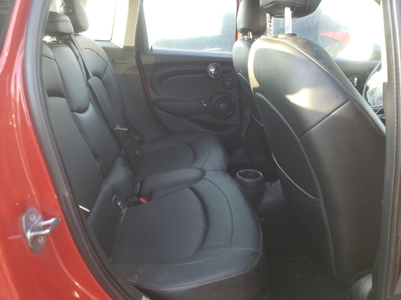 Photo 6 from auction – 2016 MINI COOPER with VIN WMWXU1C50G2D10468