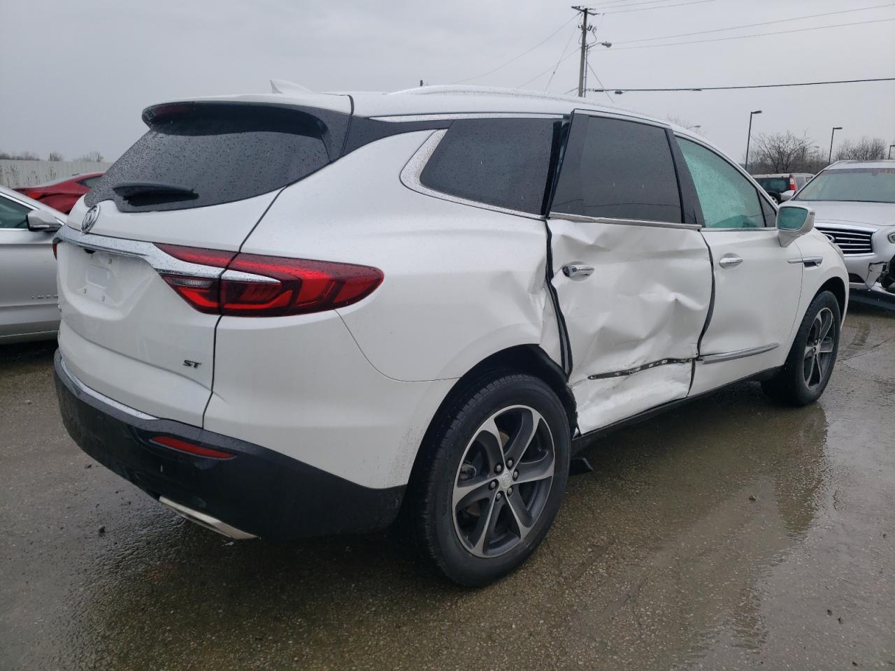 Photo 4 from auction – 2020 BUICK ENCLAVE ES with VIN 5GAERBKW2LJ135635