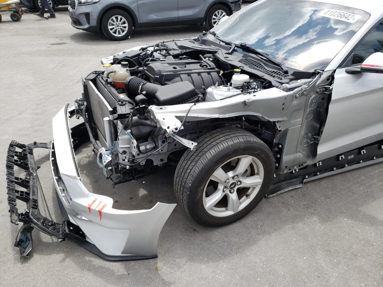 Photo 9 from auction – 2018 FORD MUSTANG with VIN 1FA6P8TH6J5144443