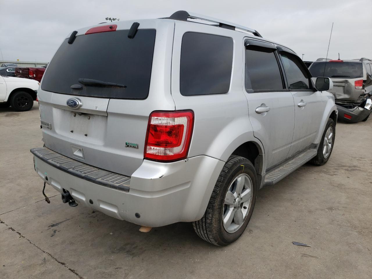 Photo 4 from auction – 2012 FORD ESCAPE LIM with VIN 1FMCU0EG8CKB41538