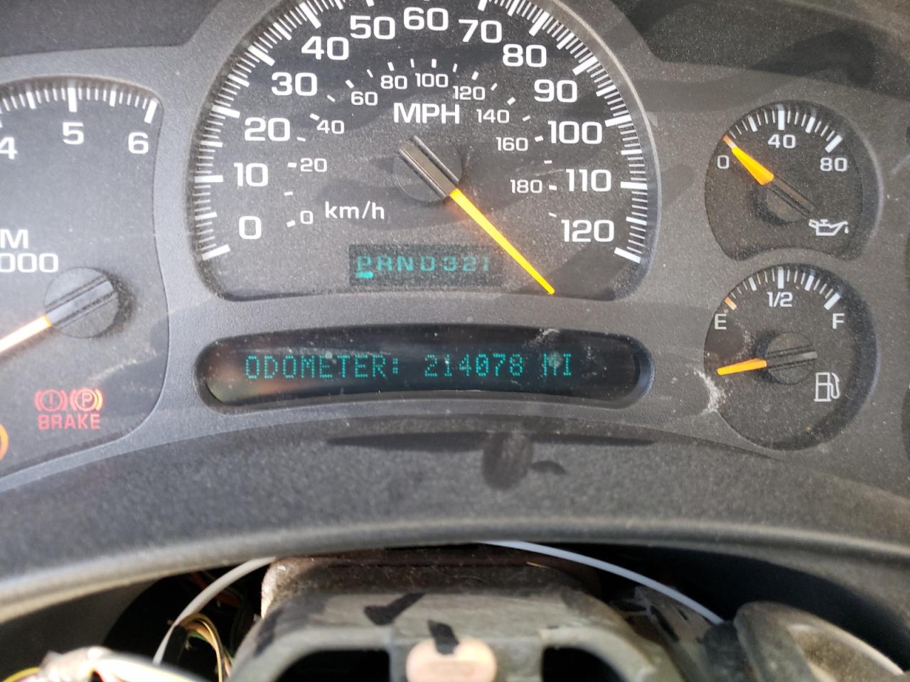 Photo 8 from auction – 2004 CHEVROLET SILVERADO with VIN 1GCEK19T34E269900