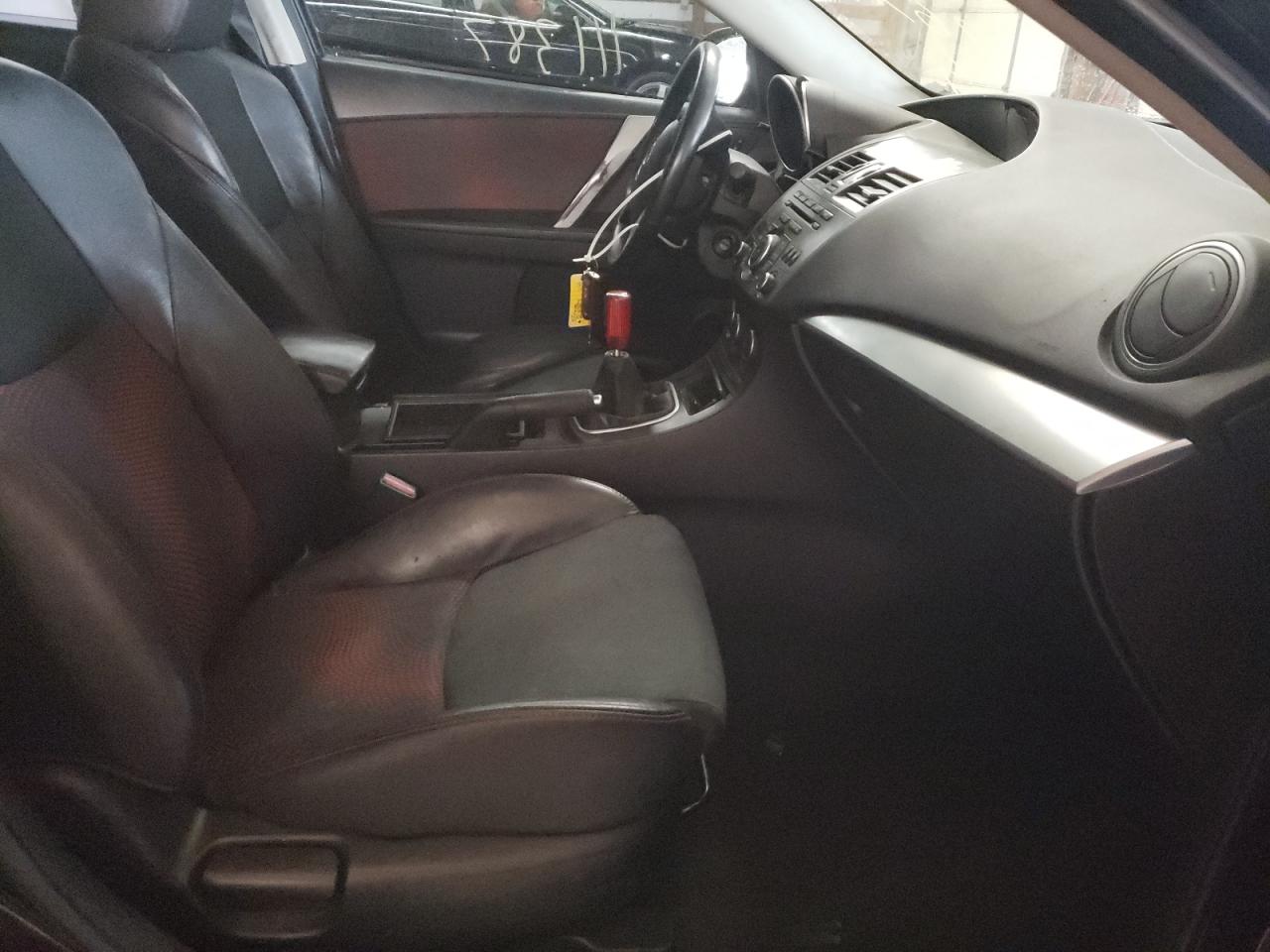 Photo 5 from auction – 2013 MAZDA SPEED 3 with VIN JM1BL1L33D1765750