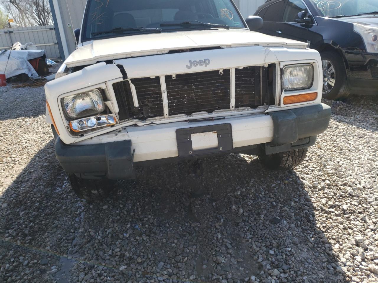 Photo 9 from auction – 2000 JEEP CHEROKEE S with VIN 1J4FF48S1YL260708