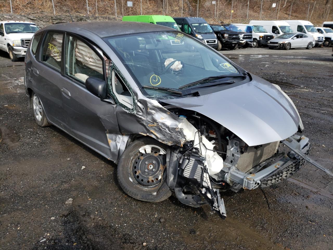 HONDA FIT 2010 with VIN JHMGE8H23AC019337 - Photo from auction