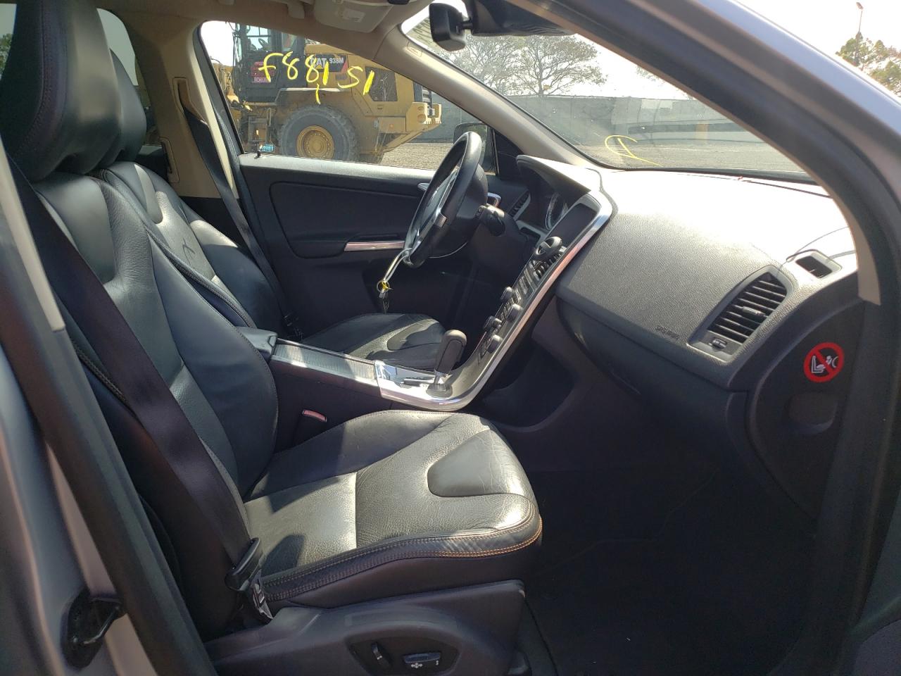 Photo 5 from auction – 2012 VOLVO XC60 3.2 with VIN YV4940DLXC2298658