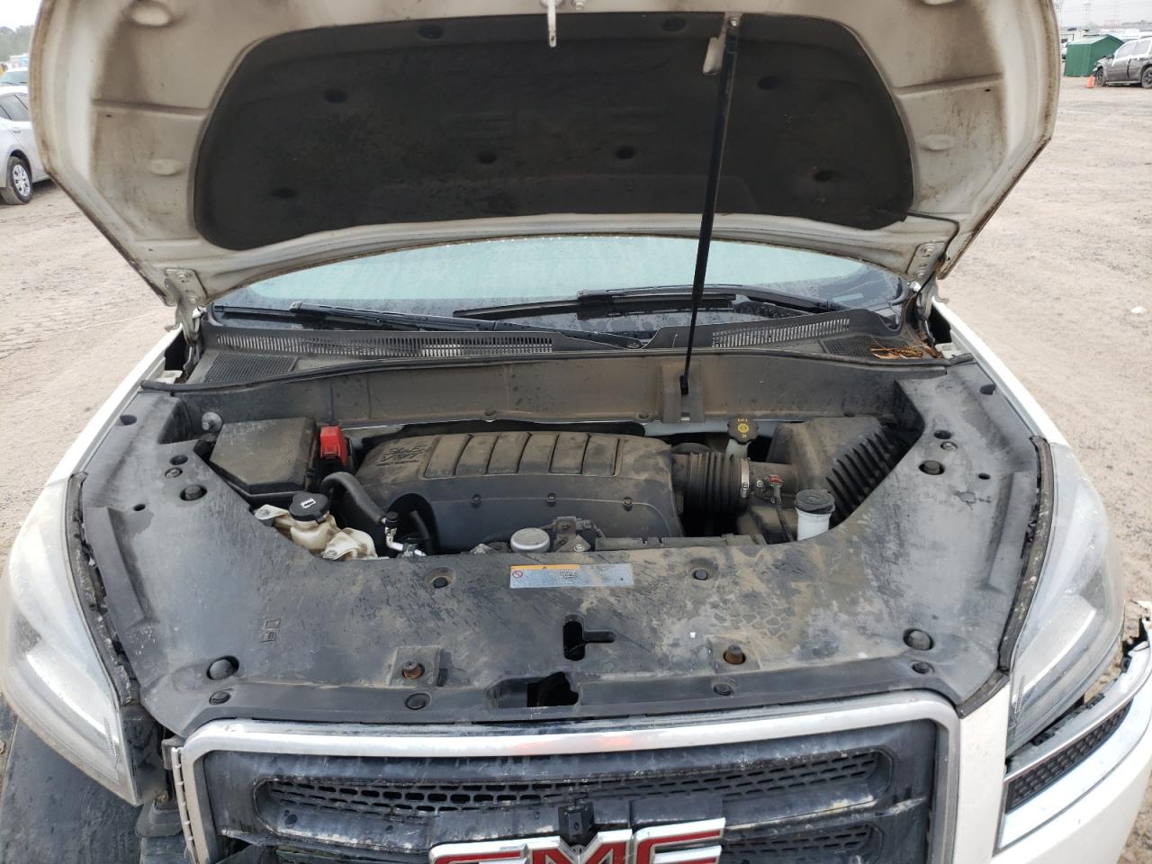 Photo 7 from auction – 2015 GMC ACADIA SLE with VIN 1GKKRPKD8FJ192301
