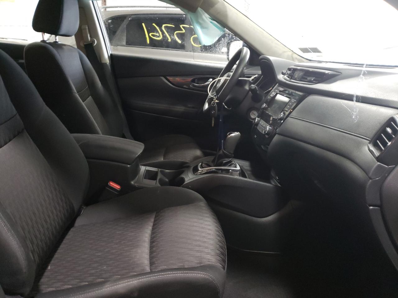 Photo 5 from auction – 2018 NISSAN ROGUE S with VIN KNMAT2MT2JP601351