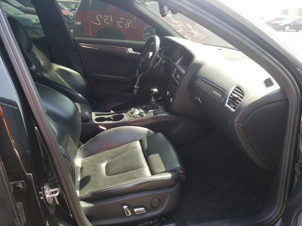 Photo 5 from auction – 2013 AUDI S4 PREMIUM with VIN WAUDGAFLXDA090937