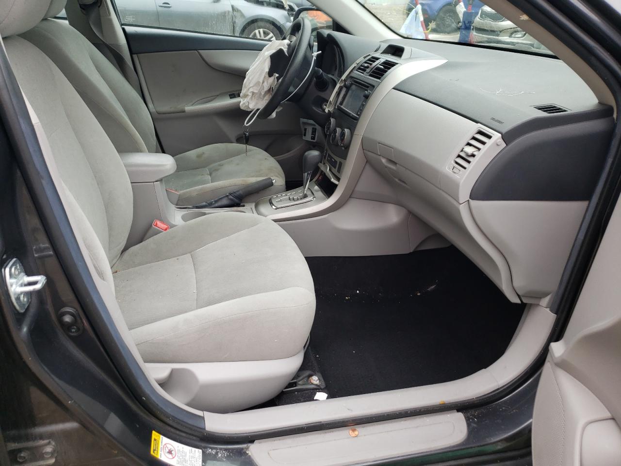 Photo 5 from auction – 2013 TOYOTA COROLLA BA with VIN 2T1BU4EE4DC047164