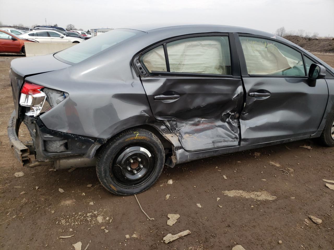 Photo 9 from auction – 2012 HONDA CIVIC LX with VIN 19XFB2F53CE078030