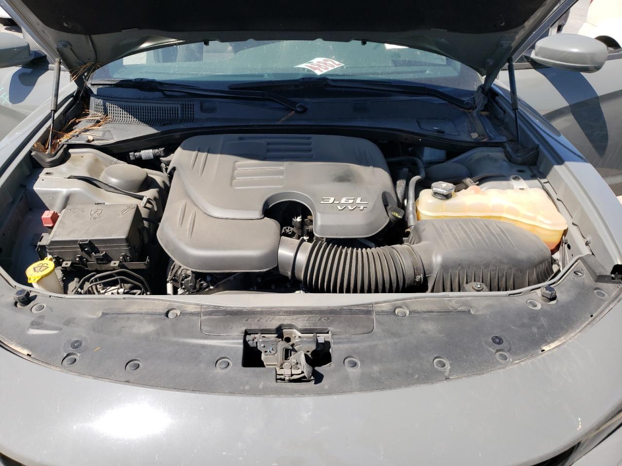 Photo 7 from auction – 2017 DODGE CHARGER SX with VIN 2C3CDXHG5HH523893