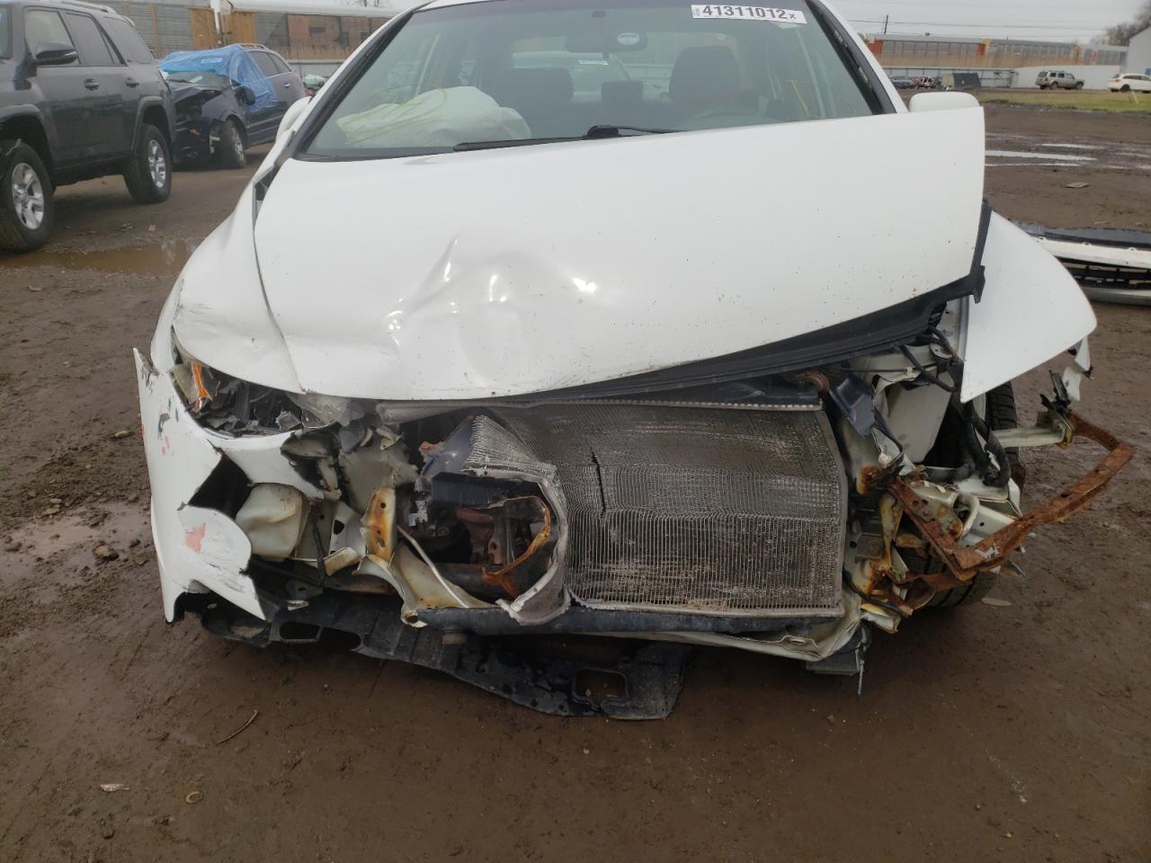 Photo 9 from auction – 2011 HONDA CIVIC LX with VIN 2HGFA1F57BH527100