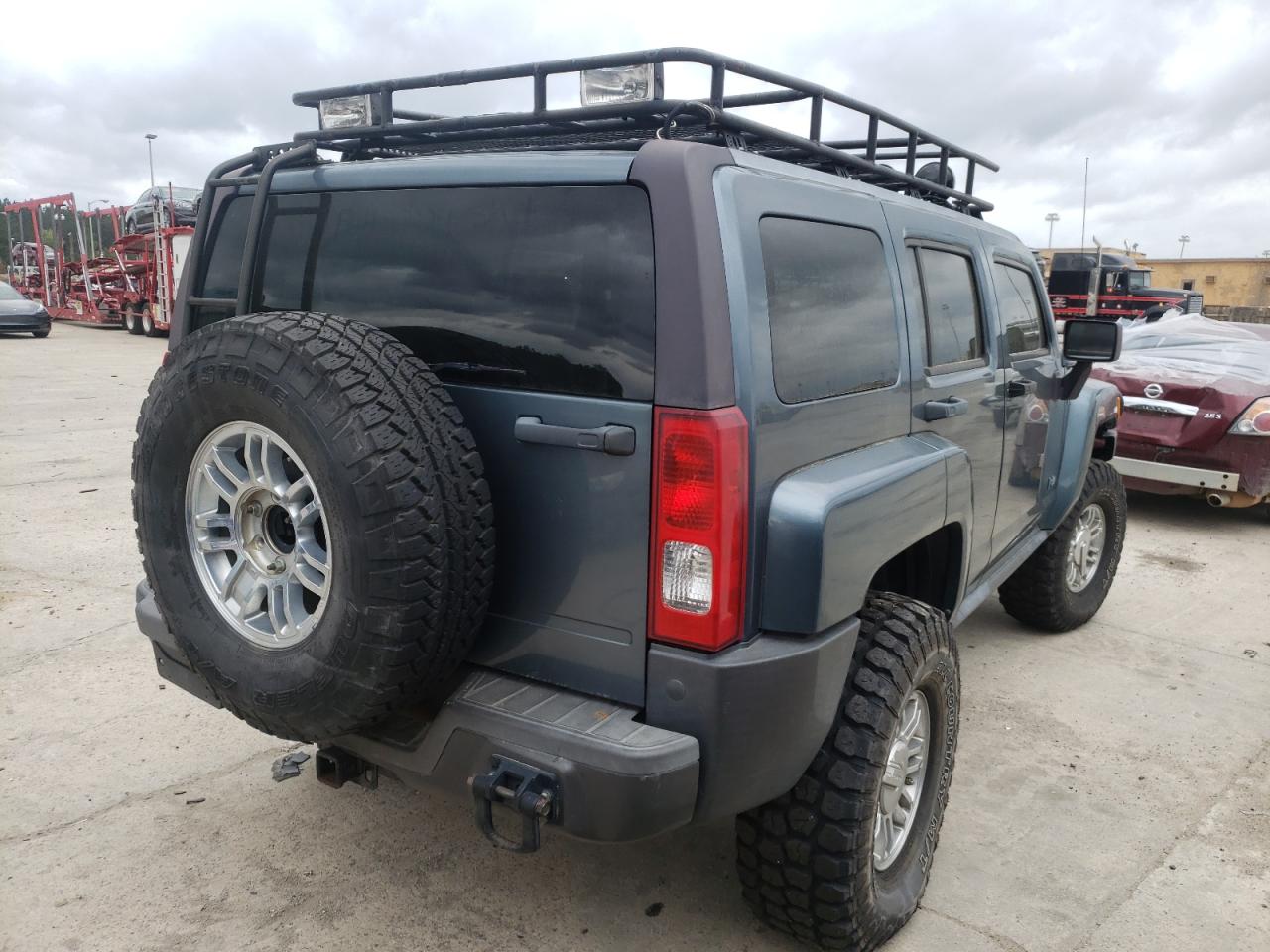 Photo 4 from auction – 2007 HUMMER H3 with VIN 5GTDN13E978207250