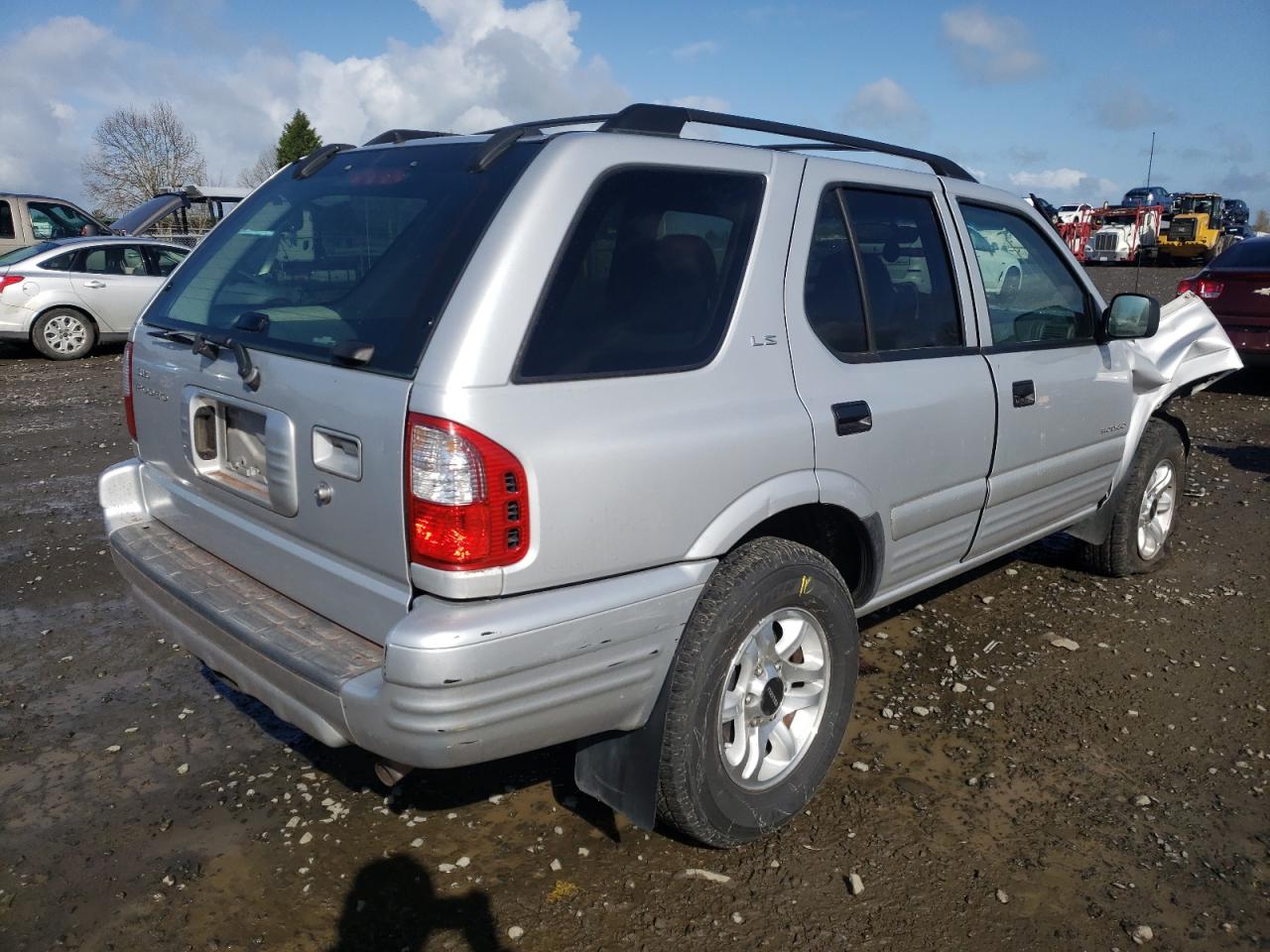 Photo 4 from auction – 2002 ISUZU RODEO S with VIN 4S2CK58W724322552