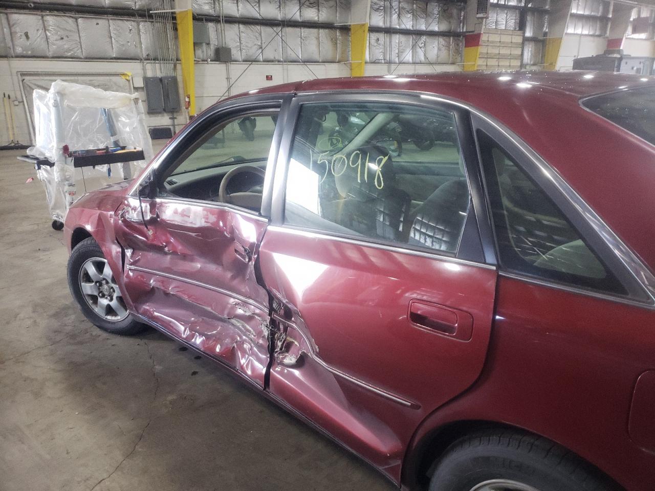 Photo 10 from auction – 2000 TOYOTA AVALON XL with VIN 4T1BF28B5YU033679