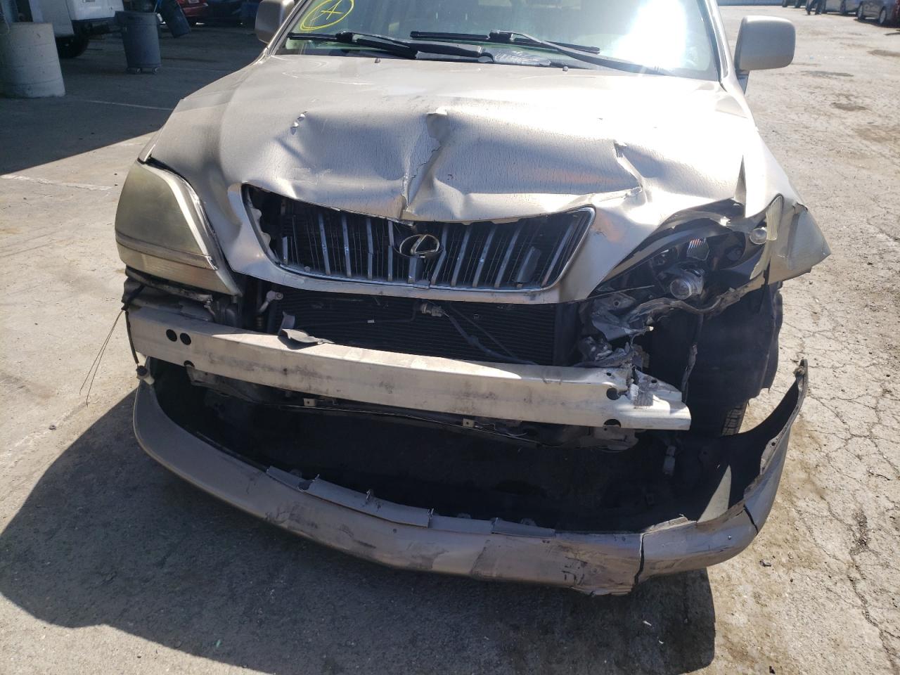 Photo 9 from auction – 2000 LEXUS RX 300 with VIN JT6HF10U1Y0141723
