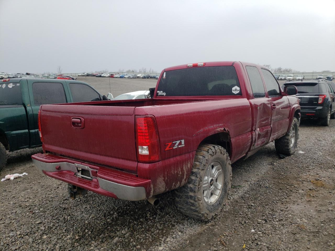 Photo 4 from auction – 2004 CHEVROLET SILVERADO with VIN 2GCEK19T741138342
