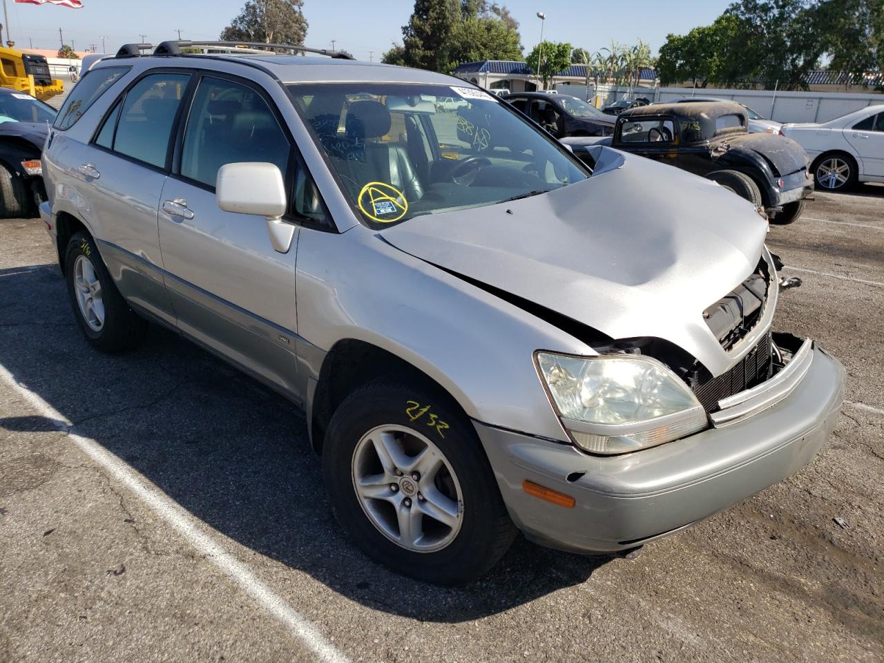 LEXUS RX300 2001 with VIN JTJGF10U010087676 - Photo from auction