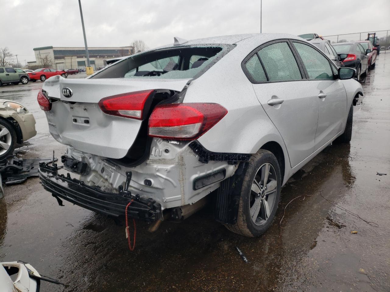 Photo 4 from auction – 2018 KIA FORTE LX with VIN 3KPFL4A71JE242213
