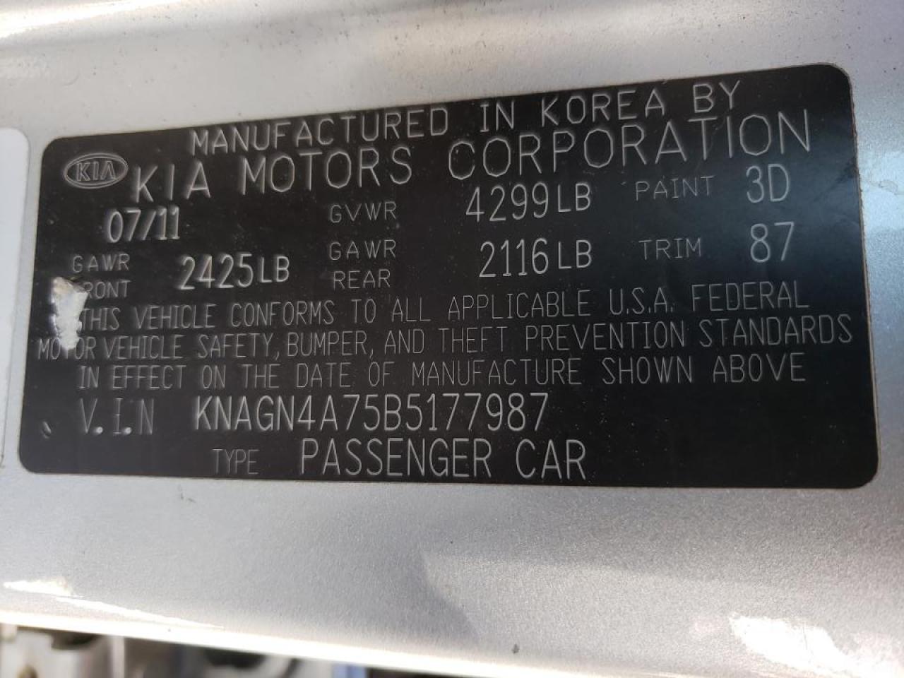 Photo 10 from auction – 2011 KIA OPTIMA EX with VIN KNAGN4A75B5177987