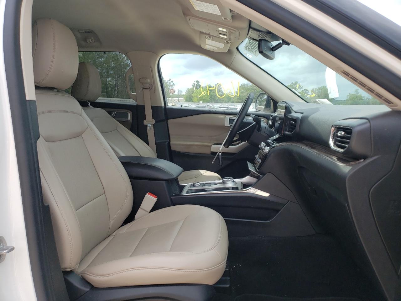 Photo 5 from auction – 2021 FORD EXPLORER L with VIN 1FMSK8FH3MGB72661