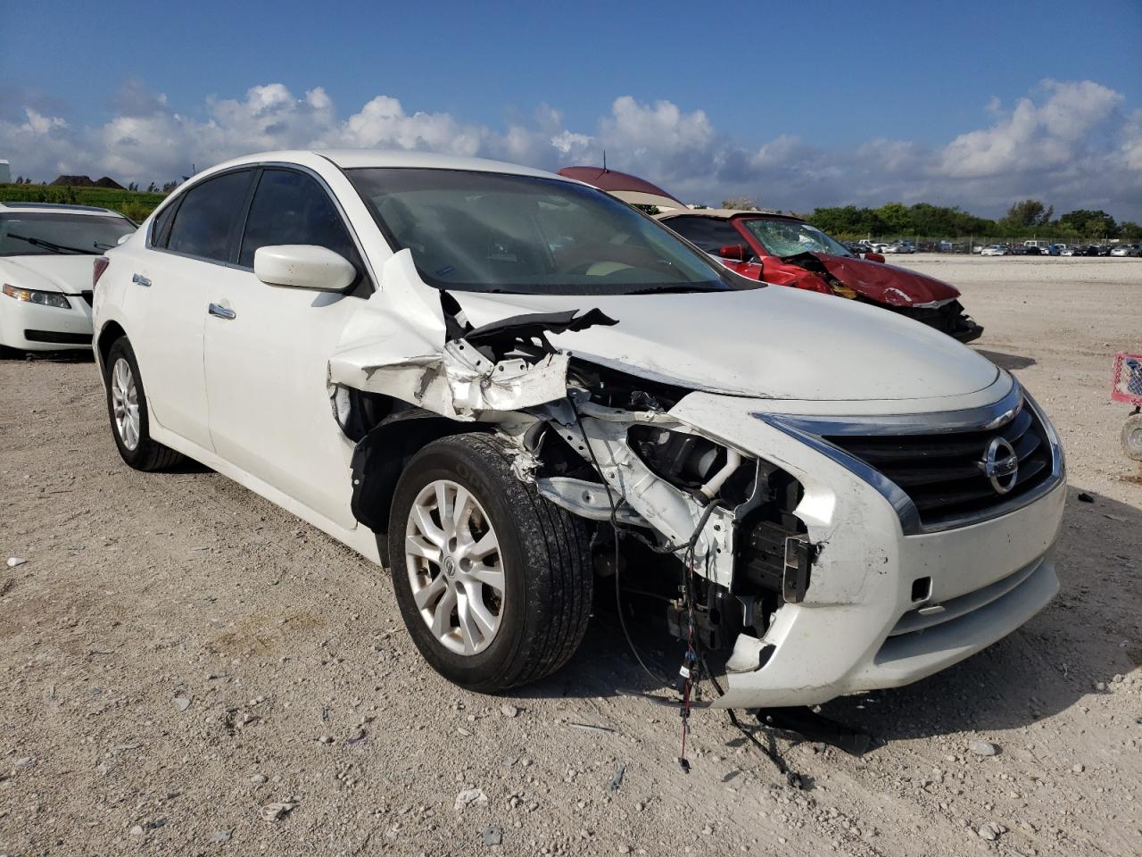 NISSAN ALTIMA 2.5 2014 with VIN 1N4AL3AP6EC146813 - Photo from auction