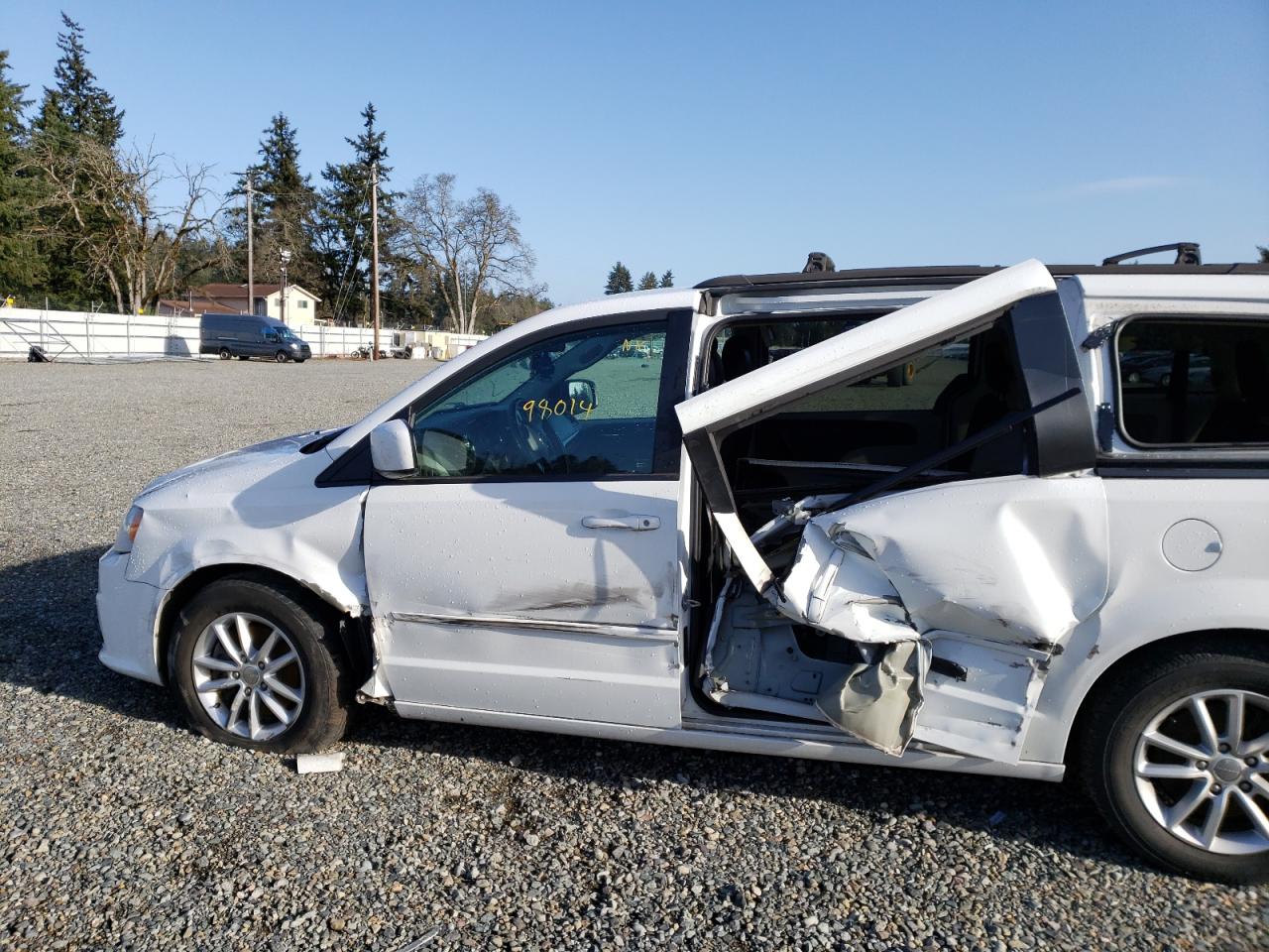 Photo 9 from auction – 2014 DODGE GRAND CARA with VIN 2C4RDGCG1ER321507