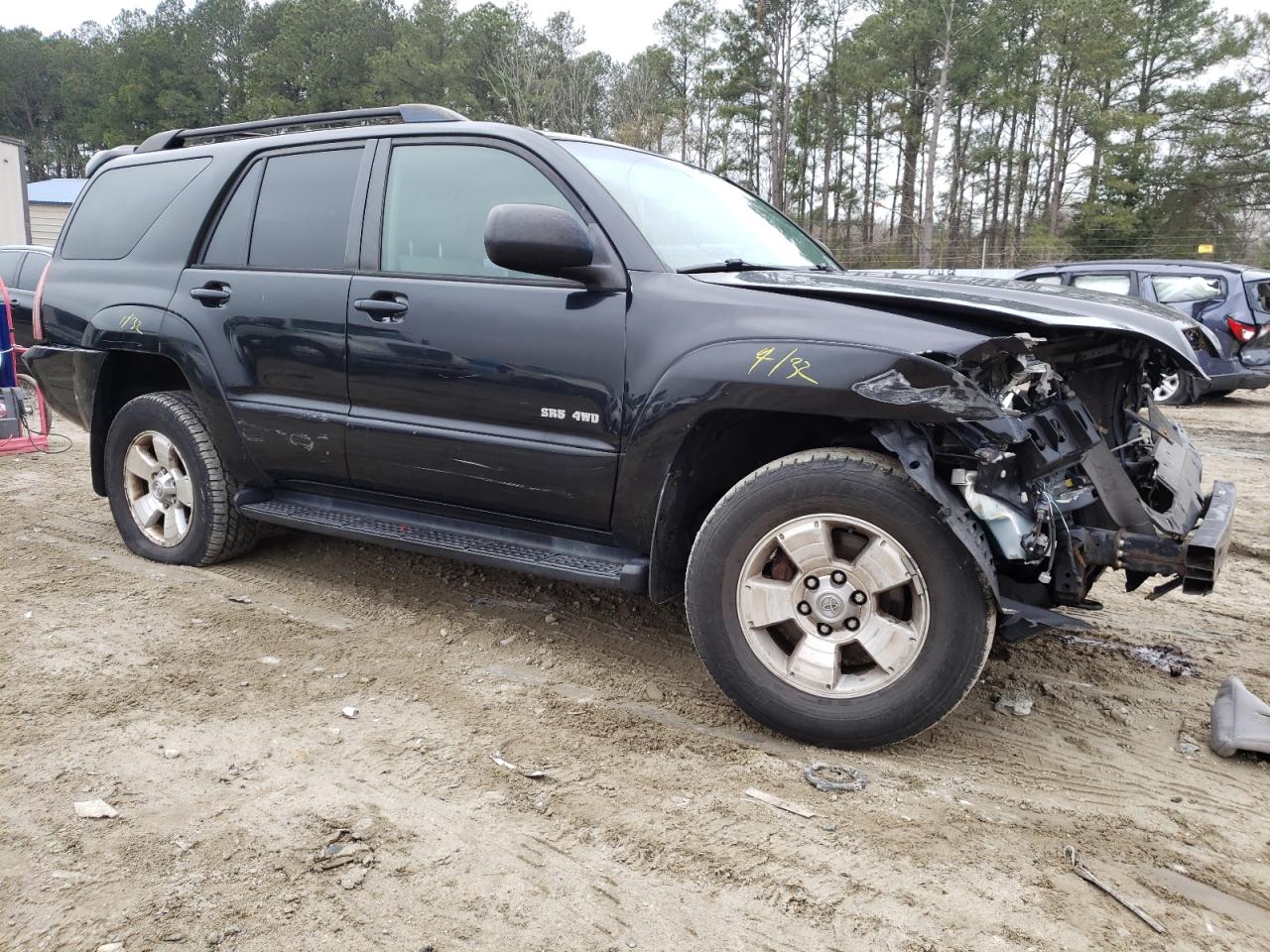 TOYOTA 4RUNNER SR 2005 с VIN JTEBU14R458038461 - Фото с аукциона