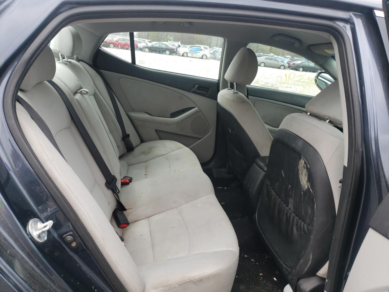 Photo 6 from auction – 2015 KIA OPTIMA LX with VIN KNAGM4A70F5604954