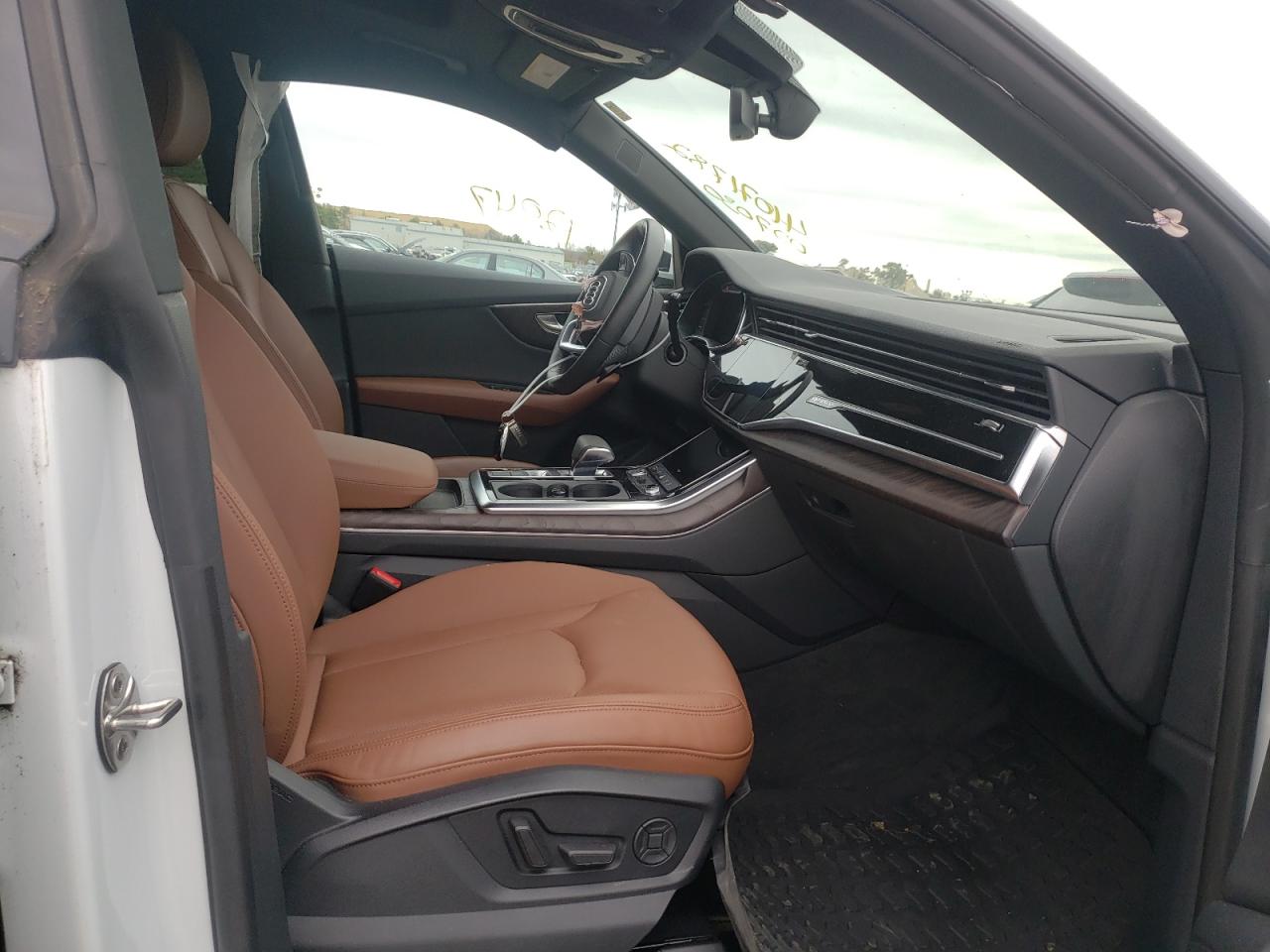 Photo 5 from auction – 2019 AUDI Q8 PREMIUM with VIN WA1EVAF16KD027030