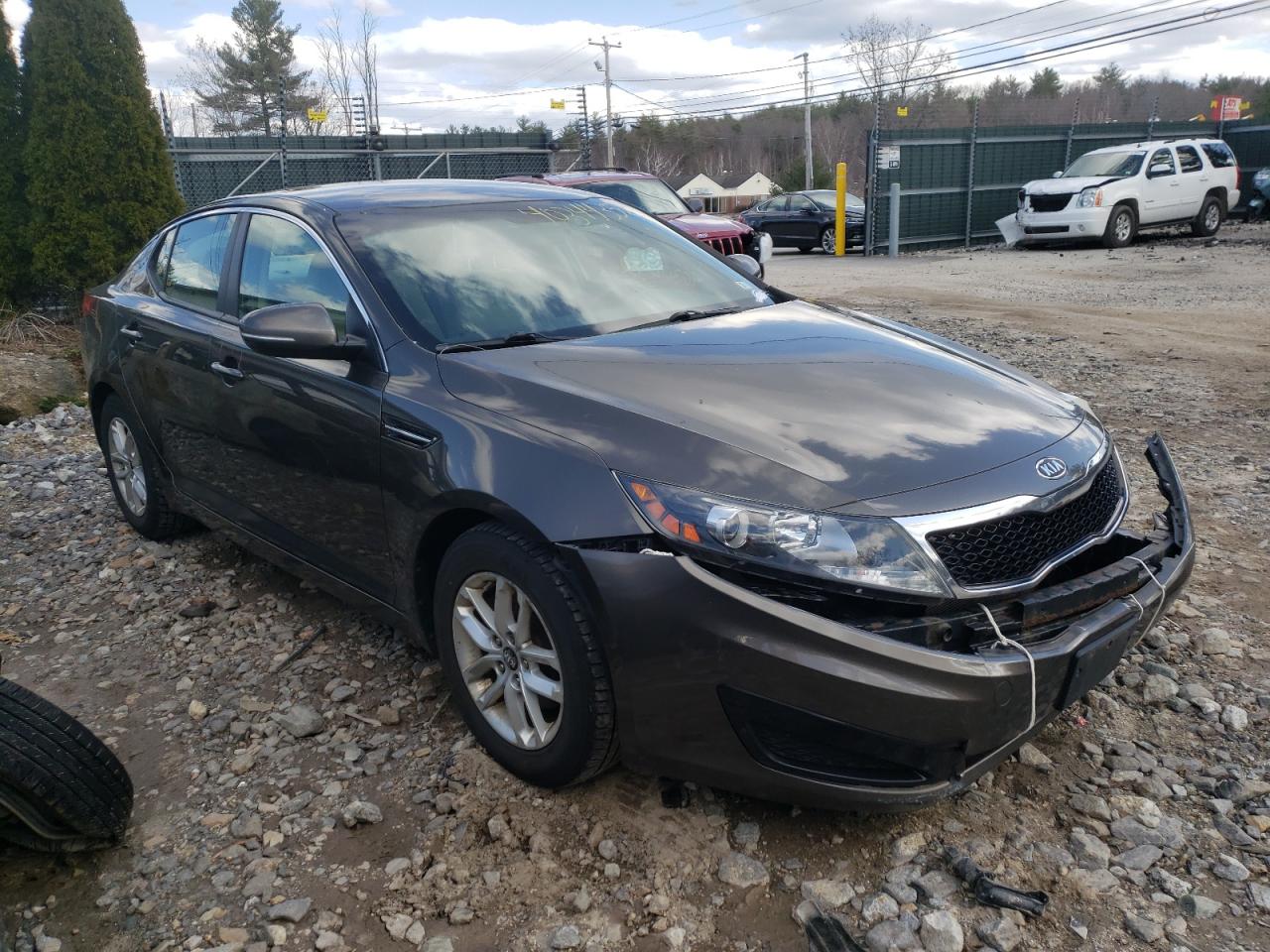 KIA OPTIMA LX 2011 with VIN KNAGM4A7XB5110496 - Photo from auction