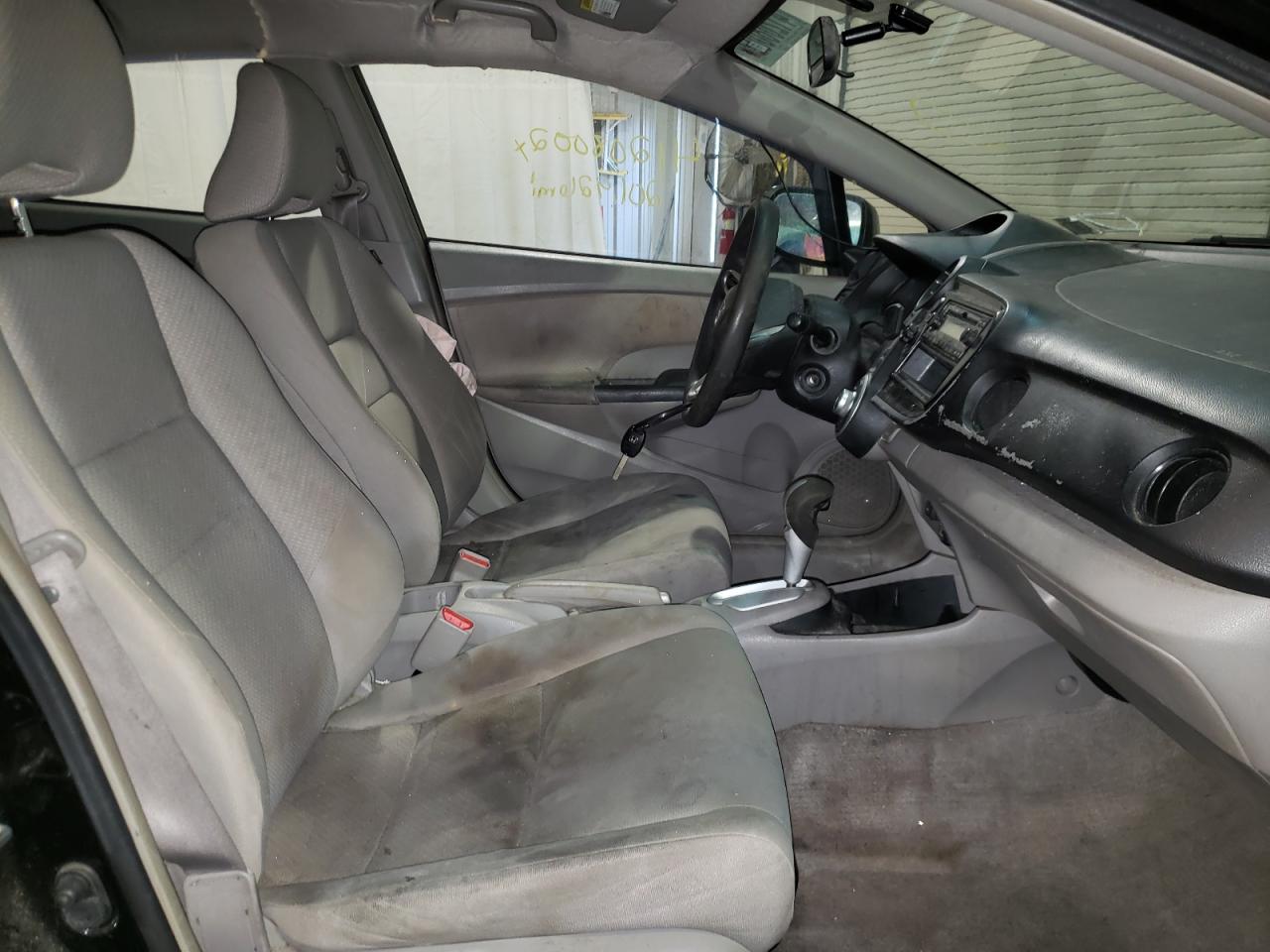 Photo 5 from auction – 2012 HONDA INSIGHT with VIN JHMZE2H39CS000427