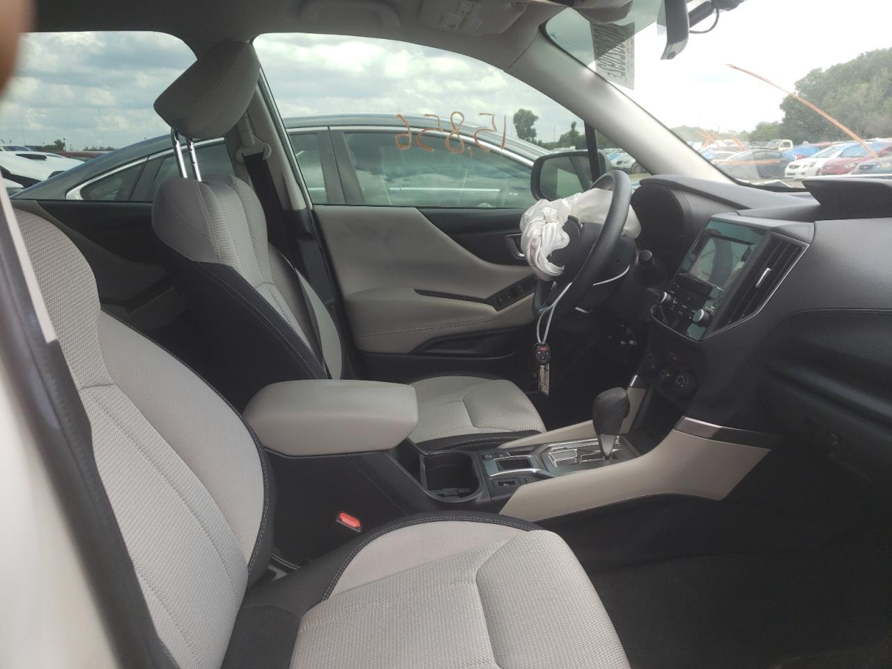 Photo 5 from auction – 2020 SUBARU FORESTER with VIN JF2SKADC9LH446202