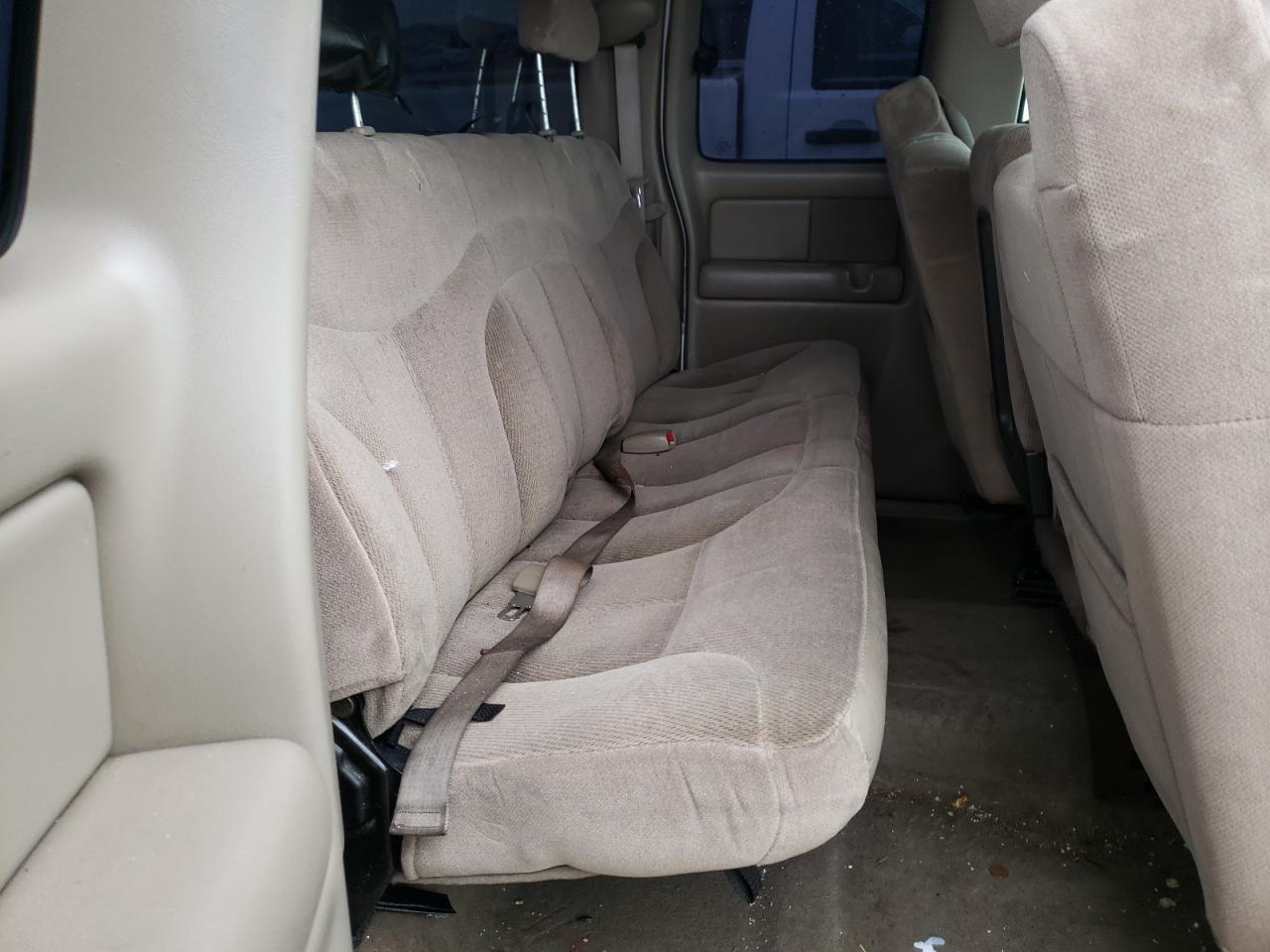 Photo 6 from auction – 2001 GMC NEW SIERRA with VIN 1GTEK19T01E100915