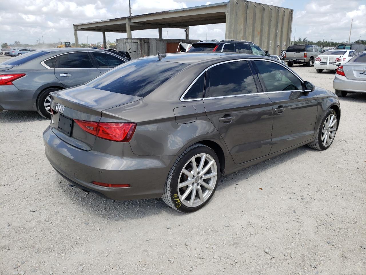 Photo 4 from auction – 2016 AUDI A3 PREMIUM with VIN WAUC7GFF7G1062302