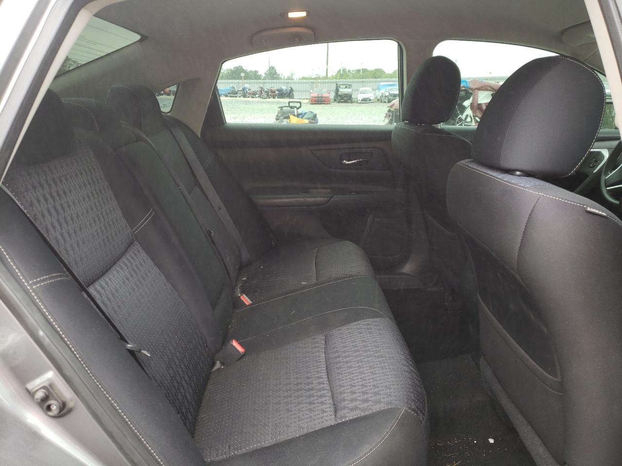 Photo 6 from auction – 2016 NISSAN ALTIMA 2.5 with VIN 1N4AL3AP4GC112887