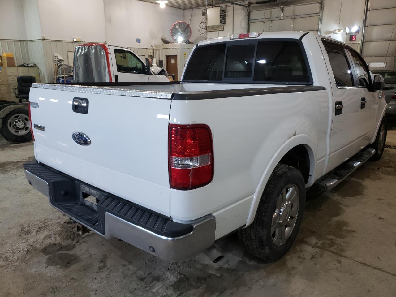 Photo 4 from auction – 2007 FORD F150 SUPER with VIN 1FTPW12V77FA17588