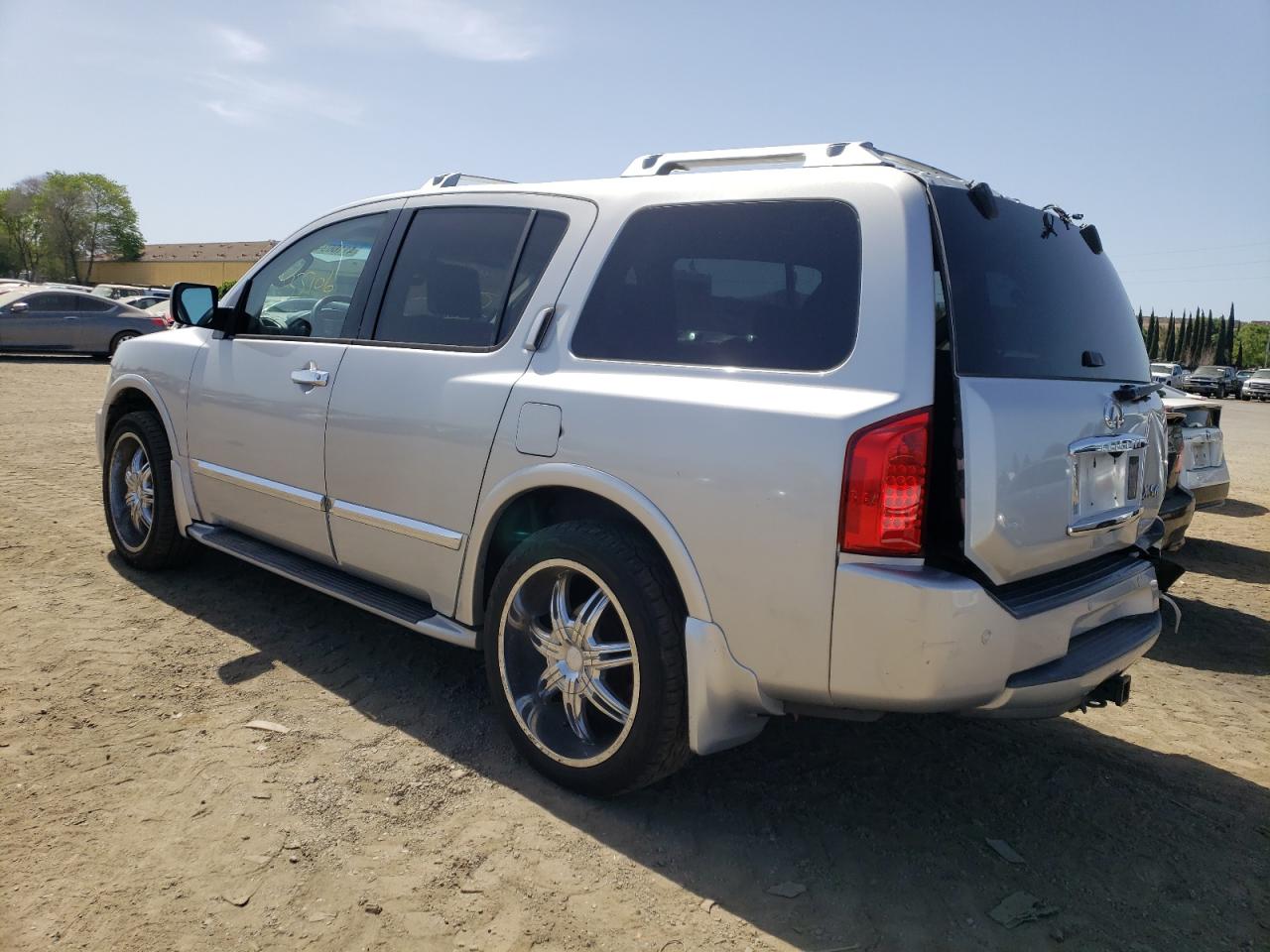 Photo 3 from auction – 2004 INFINITI QX56 with VIN 5N3AA08C04N810773