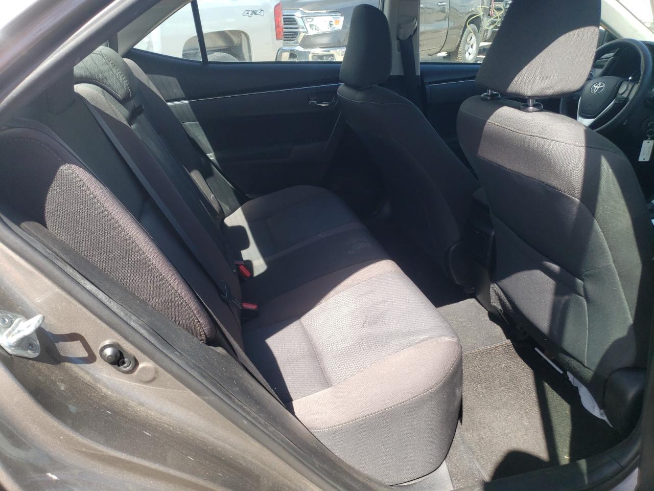 Photo 6 from auction – 2017 TOYOTA COROLLA L with VIN 5YFBURHE4HP639839